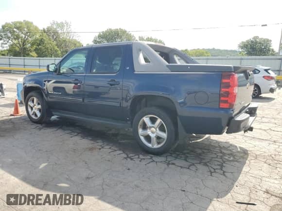 2011 Chevrolet Avalanche LT с VIN 3GNTKFE32BG282533, выставлен на аукционе Copart как лот 68338955 с пробегом 176 331 миль миль и Списание • Salvage title. История ставок и продаж доступна на DreamBid. Изображение 2.