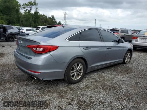 2017 Hyundai Sonata 2.4L with VIN 5NPE24AF1HH567990, listed as a Copart auction lot 70048145 with 120,434 mi miles and Salvage title. Bid and sale history available at DreamBid. Image 3.