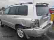 2007 Toyota Highlander w/3rd Row z VIN JTEDP21A570127252, wystawiony jako IAAI lot #43440688 z przebiegiem 266 800 mil mil oraz . Historia ofert i sprzedaży dostępna na DreamBid. Obrazek 14.