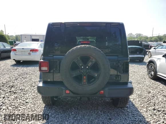 2021 Jeep Wrangler Unlimited Sahara Altitude z VIN 1C4HJXEG6MW736815, wystawiony jako Copart lot #64779455 z przebiegiem 56 496 mil mil oraz Szkoda całkowita • Salvage title. Historia ofert i sprzedaży dostępna na DreamBid. Obrazek 6.