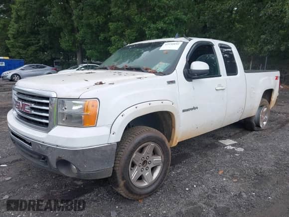 2012 GMC Sierra 1500 SLE z VIN 1GTR1VE09CZ352939, wystawiony jako IAAI lot #42930892 z przebiegiem 245 348 mil mil oraz . Historia ofert i sprzedaży dostępna na DreamBid. Obrazek 17.