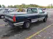 1989 GMC Sierra 1500 with VIN 1GTDK14K4KE543029, listed as a IAAI auction lot 43346336 with 218,934 mi miles and . Bid and sale history available at DreamBid. Image 4.