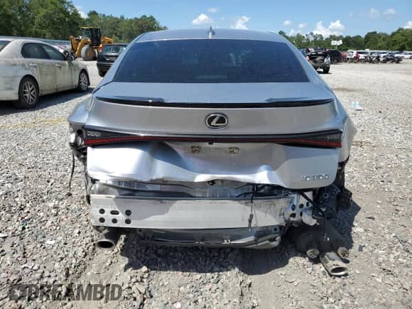 2024 Lexus IS 350 F Sport z VIN JTHGZ1B28R5073186, wystawiony jako Copart lot #64879725 z przebiegiem 43 845 mil mil oraz Szkoda całkowita • Salvage title. Historia ofert i sprzedaży dostępna na DreamBid. Obrazek 6.