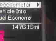 2019 Ram 1500 Express z VIN 1C6RR7FG3KS566209, wystawiony jako IAAI lot #43400518 z przebiegiem 147 616 mil mil oraz . Historia ofert i sprzedaży dostępna na DreamBid. Obrazek 7.