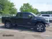 2012 Toyota Tundra z VIN 5TFRY5F10CX117652, wystawiony jako IAAI lot #42617080 z przebiegiem 233 560 mil mil oraz . Historia ofert i sprzedaży dostępna na DreamBid. Obrazek 13.