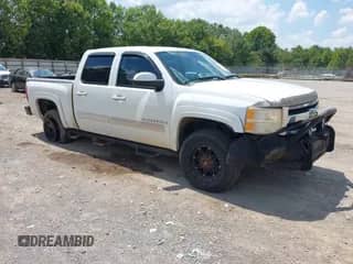 2008 Chevrolet Silverado 1500 LTZ with VIN 3GCEK13308G135238, listed as a IAAI auction lot 43026975 with 207,592 mi miles and . Bid and sale history available at DreamBid. Image 1.