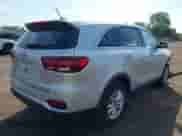 2019 Kia Sorento L with VIN 5XYPG4A39KG463715, listed as a IAAI auction lot 42253996 with 68,786 mi miles and . Bid and sale history available at DreamBid. Image 4.