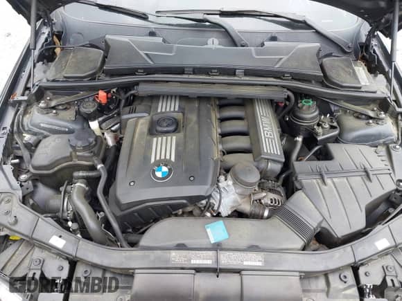 2011 BMW 3 Series 328i с VIN WBADW7C57BE544823, выставлен на аукционе IAAI как лот 42154523 с пробегом 151 091 миль миль и . История ставок и продаж доступна на DreamBid. Изображение 10.