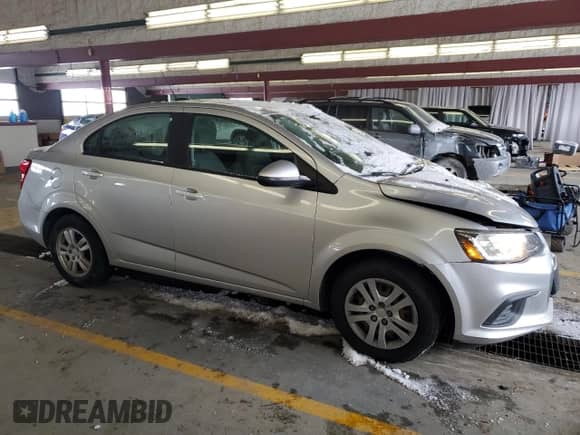2018 Chevrolet Sonic LS с VIN 1G1JA5SH3J4118760, выставлен на аукционе Copart как лот 44762435 с пробегом 102 570 миль миль и Списание • Salvage title. История ставок и продаж доступна на DreamBid. Изображение 4.