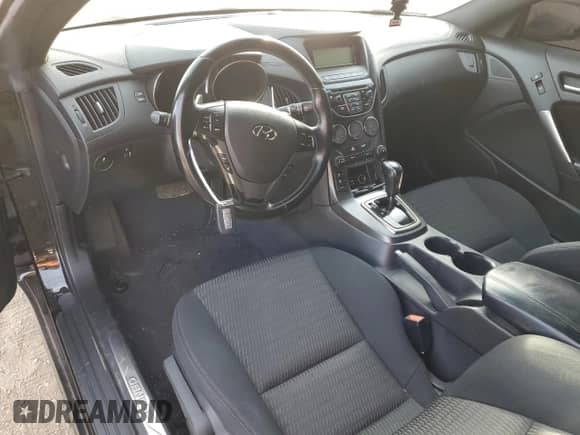 2015 Hyundai Genesis Coupe Ultimate с VIN KMHHU6KJ8FU124756, выставлен на аукционе Copart как лот 84629904 с пробегом Не указан миль и Списание • Salvage title. История ставок и продаж доступна на DreamBid. Изображение 8.