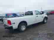 2022 Ram 1500 Tradesman с VIN 3C6JR6DG2NG300895, выставлен на аукционе IAAI как лот 42714275 с пробегом 57 831 миль миль и . История ставок и продаж доступна на DreamBid. Изображение 4.