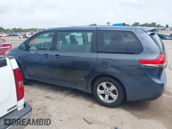 2013 Toyota Sienna L with VIN 5TDZK3DC9DS351449, listed as a IAAI auction lot 42397699 with Not provided miles and . Bid and sale history available at DreamBid. Image 14.