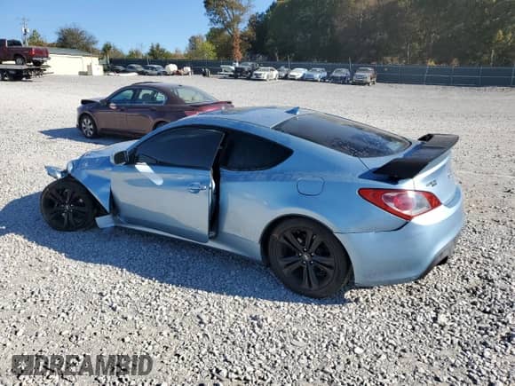 2011 Hyundai Genesis Coupe Premium с VIN KMHHT6KD6BU059106, выставлен на аукционе Copart как лот 77351424 с пробегом 144 436 миль миль и Списание • Salvage title. История ставок и продаж доступна на DreamBid. Изображение 2.