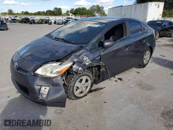 2010 Toyota Prius III с VIN JTDKN3DU8A0022662, выставлен на аукционе Copart как лот 86994785 с пробегом 319 938 миль миль и Списание • Salvage title. История ставок и продаж доступна на DreamBid. Изображение 1.