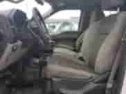 2017 Ford F-150 XL z VIN 1FTEW1CP7HKE04433, wystawiony jako Copart lot #82159375 z przebiegiem 103 354 mil mil oraz Szkoda całkowita • Salvage title. Historia ofert i sprzedaży dostępna na DreamBid. Obrazek 7.