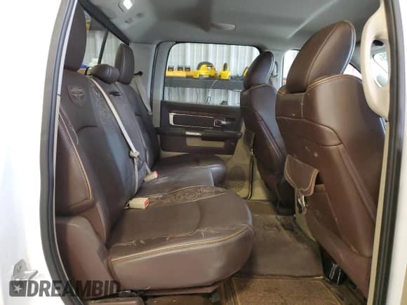 2015 Ram 1500 Laramie Longhorn с VIN 1C6RR7PM1FS754091, выставлен на аукционе Copart как лот 45703005 с пробегом 127 376 миль миль и Списание • Salvage title. История ставок и продаж доступна на DreamBid. Изображение 10.