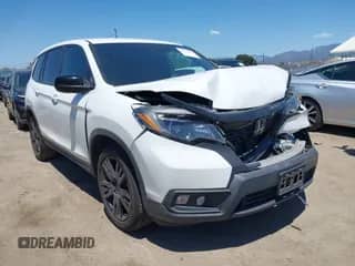 2021 Honda Passport Sport z VIN 5FNYF7H28MB014400, wystawiony jako IAAI lot #42228201 z przebiegiem 51 704 mil mil oraz . Historia ofert i sprzedaży dostępna na DreamBid. Obrazek 1.