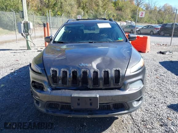 2014 Jeep Cherokee Latitude с VIN 1C4PJMCS6EW287171, выставлен на аукционе IAAI как лот 43457006 с пробегом 181 514 миль миль и . История ставок и продаж доступна на DreamBid. Изображение 12.