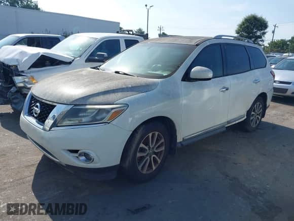 2013 Nissan Pathfinder S with VIN 5N1AR2MM7DC623604, listed as a IAAI auction lot 43280314 with 162,200 mi miles and . Bid and sale history available at DreamBid. Image 2.