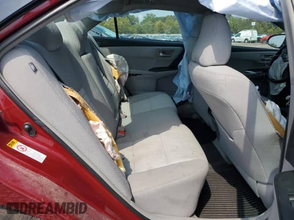 2017 Toyota Camry LE z VIN 4T1BF1FK8HU721849, wystawiony jako Copart lot #81603405 z przebiegiem 133 731 mil mil oraz Szkoda całkowita • Salvage title. Historia ofert i sprzedaży dostępna na DreamBid. Obrazek 10.