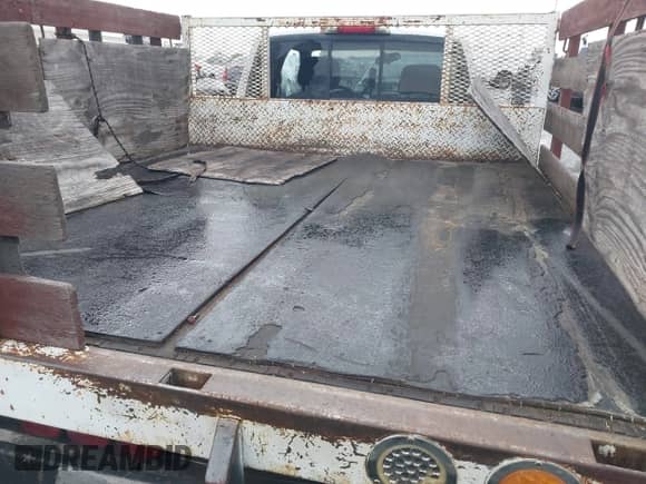 2003 Nissan Frontier XE z VIN 1N6DD26T03C458432, wystawiony jako IAAI lot #41799157 z przebiegiem 181 069 mil mil oraz . Historia ofert i sprzedaży dostępna na DreamBid. Obrazek 17.