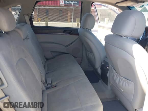 2008 Hyundai Veracruz GLS with VIN KM8NU13C68U034255, listed as a IAAI auction lot 42525772 with 229,084 mi miles and . Bid and sale history available at DreamBid. Image 8.