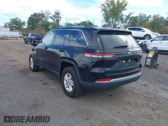 2023 Jeep Grand Cherokee Altitude с VIN 1C4RJHAG7P8709731, выставлен на аукционе IAAI как лот 40545392 с пробегом 27 835 миль миль и . История ставок и продаж доступна на DreamBid. Изображение 3.