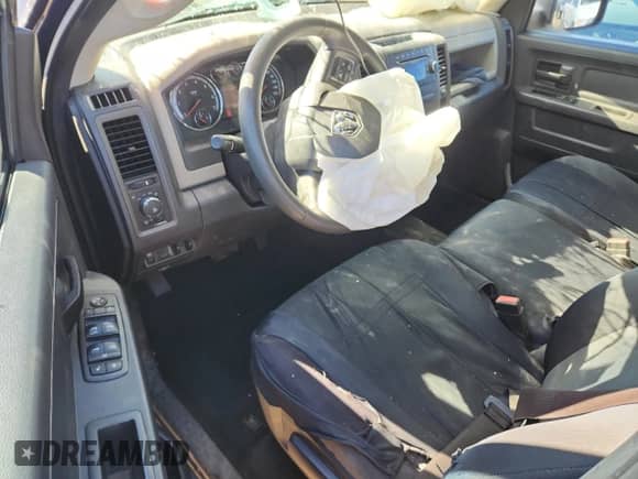 2012 Ram 1500 Express z VIN 1C6RD7FT7CS271210, wystawiony jako Copart lot #86868275 z przebiegiem 203 207 mil mil oraz Szkoda całkowita • Salvage title. Historia ofert i sprzedaży dostępna na DreamBid. Obrazek 8.