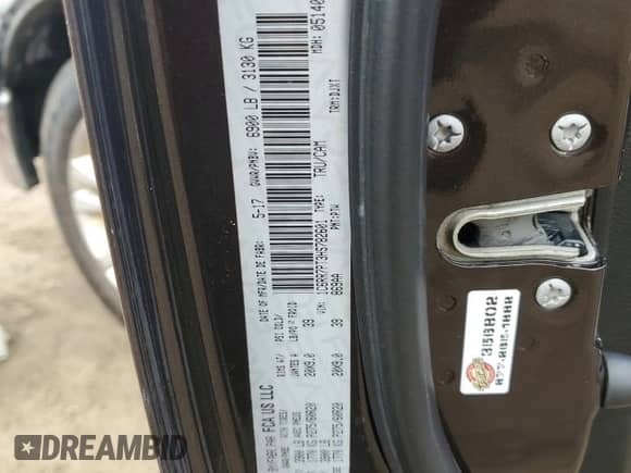 2017 Ram 1500 Limited с VIN 1C6RR7PT3HS782601, выставлен на аукционе Copart как лот 49984445 с пробегом 247 346 миль миль и Списание • Salvage title. История ставок и продаж доступна на DreamBid. Изображение 12.