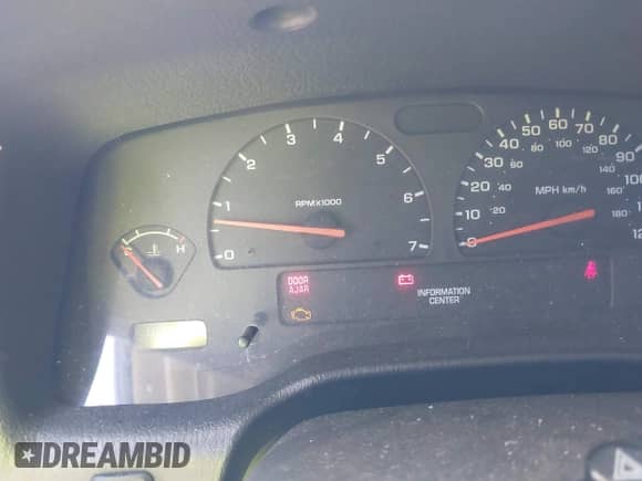 2003 Dodge Durango Sport with VIN 1D4HS38N83F590127, listed as a IAAI auction lot 42803945 with 182,785 mi miles and . Bid and sale history available at DreamBid. Image 7.