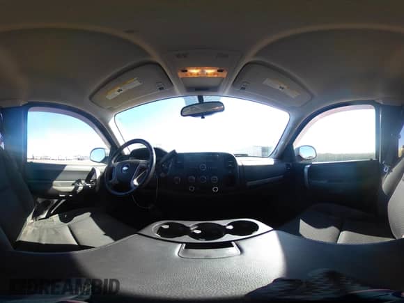 2009 Chevrolet Silverado 1500 LT with VIN 1GCEK29039Z196488, listed as a IAAI auction lot 43234591 with 194,005 mi miles and . Bid and sale history available at DreamBid. Image 18.