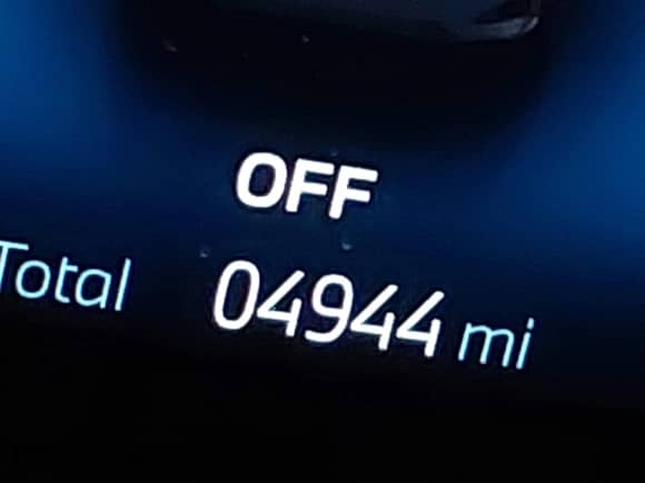 2024 BMW 5 Series 530i xDrive с VIN WBA53FJ05RCS68856, выставлен на аукционе IAAI как лот 42065772 с пробегом 4 944 миль миль и . История ставок и продаж доступна на DreamBid. Изображение 7.