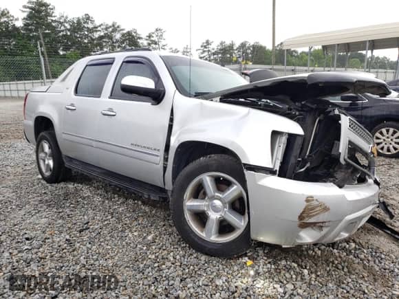 2012 Chevrolet Avalanche LTZ с VIN 3GNTKGE72CG185214, выставлен на аукционе Copart как лот 58903745 с пробегом 160 901 миль миль и Списание • Salvage title. История ставок и продаж доступна на DreamBid. Изображение 4.