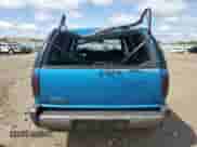 1995 Chevrolet Blazer z VIN 1GNDT13W7S2127583, wystawiony jako Copart lot #69269775 z przebiegiem 175 857 mil mil oraz Nie do naprawy • Non repairable. Historia ofert i sprzedaży dostępna na DreamBid. Obrazek 6.