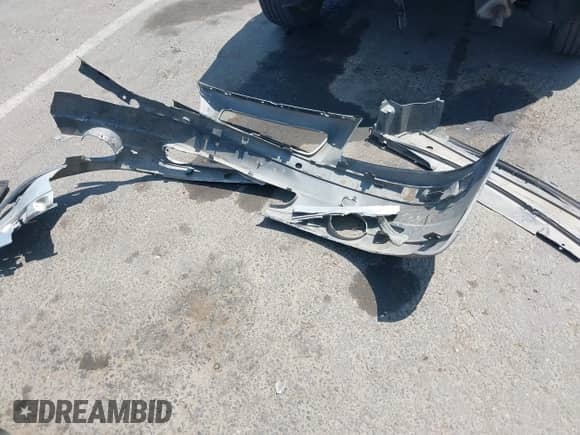 2001 Volvo S60 с VIN YV1RS61N812008524, выставлен на аукционе IAAI как лот 42571008 с пробегом 208 923 миль миль и . История ставок и продаж доступна на DreamBid. Изображение 12.