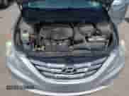 2013 Hyundai Sonata SE with VIN 5NPEC4AC8DH567255, listed as a IAAI auction lot 42842822 with 198,986 mi miles and . Bid and sale history available at DreamBid. Image 10.