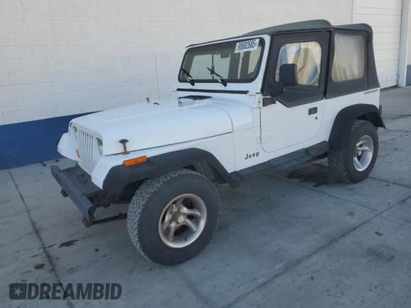 1994 Jeep Wrangler S с VIN 1J4FY19P1RP402410, выставлен на аукционе Copart как лот 90682685 с пробегом 96 066 миль миль и Чистый • Clean title. История ставок и продаж доступна на DreamBid. Изображение 1.