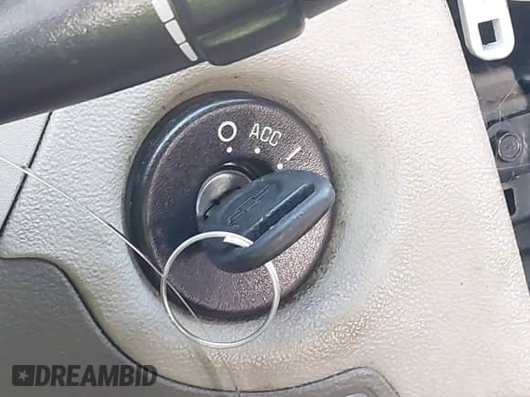 2012 Chevrolet Malibu 1LS z VIN 1G1ZB5E01CF266581, wystawiony jako IAAI lot #43260293 z przebiegiem 140 084 mil mil oraz . Historia ofert i sprzedaży dostępna na DreamBid. Obrazek 11.