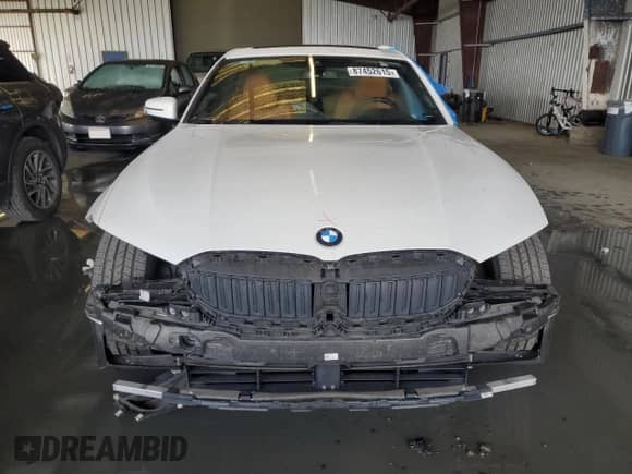 2019 BMW 3 Series 330i with VIN WBA5R1C54KAK12564, listed as a Copart auction lot 87452615 with 49,169 mi miles and Salvage title. Bid and sale history available at DreamBid. Image 5.