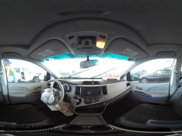 2014 Toyota Sienna SE with VIN 5TDXK3DC8ES485443, listed as a IAAI auction lot 42685176 with 91,853 mi miles and . Bid and sale history available at DreamBid. Image 19.