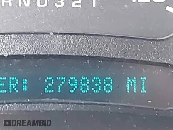 2007 Chevrolet Silverado 1500 LT3 z VIN 2GCEK13Z071118967, wystawiony jako IAAI lot #41677414 z przebiegiem 279 838 mil mil oraz . Historia ofert i sprzedaży dostępna na DreamBid. Obrazek 15.