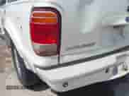 2000 Ford Explorer with VIN 1FMZU75E7YZA75919, listed as a IAAI auction lot 41809772 with 244,787 mi miles and . Bid and sale history available at DreamBid. Image 12.