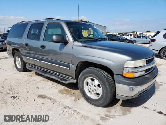 2001 Chevrolet Suburban LS с VIN 3GNEC16T71G284722, выставлен на аукционе Copart как лот 57615975 с пробегом 324 156 миль миль и Чистый • Clean title. История ставок и продаж доступна на DreamBid. Изображение 4.