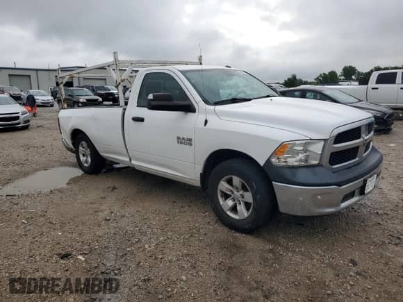 2018 Ram 1500 Tradesman z VIN 3C6JR6DG4JG162660, wystawiony jako Copart lot #66392385 z przebiegiem 103 485 mil mil oraz Szkoda całkowita • Salvage title. Historia ofert i sprzedaży dostępna na DreamBid. Obrazek 4.