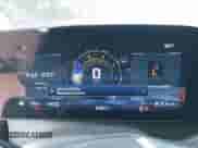 2025 Chevrolet Traverse AWD LT z VIN 1GNEVGRS9SJ235733, wystawiony jako IAAI lot #42464640 z przebiegiem 4 491 mil mil oraz . Historia ofert i sprzedaży dostępna na DreamBid. Obrazek 7.