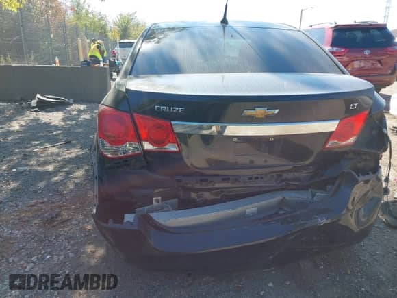 2014 Chevrolet Cruze 1LT with VIN 1G1PD5SB7E7363398, listed as a IAAI auction lot 43356551 with 126,156 mi miles and . Bid and sale history available at DreamBid. Image 12.