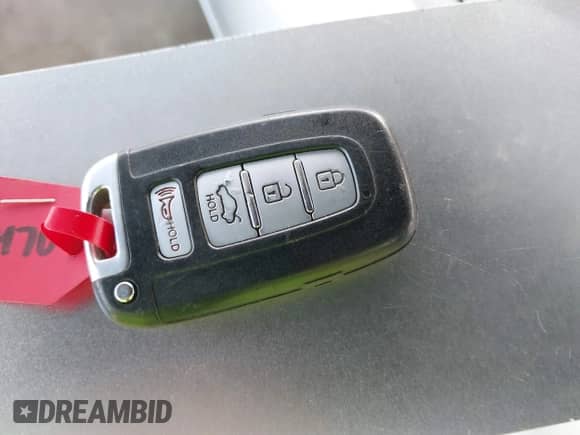 2010 Hyundai Genesis Coupe Grand Touring с VIN KMHHU6KH6AU025181, выставлен на аукционе IAAI как лот 41648470 с пробегом Не указан миль и . История ставок и продаж доступна на DreamBid. Изображение 11.