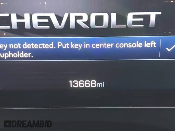 2024 Chevrolet Traverse FWD LS z VIN 1GNEREKS9RJ235213, wystawiony jako IAAI lot #41967916 z przebiegiem 13 668 mil mil oraz . Historia ofert i sprzedaży dostępna na DreamBid. Obrazek 15.