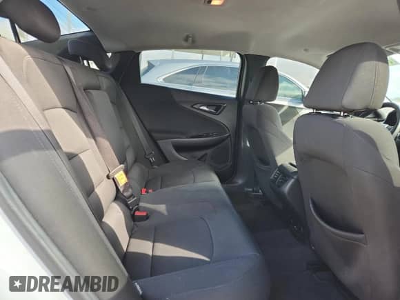 2016 Chevrolet Malibu LT z VIN 1G1ZE5ST2GF250210, wystawiony jako Copart lot #85755965 z przebiegiem 134 541 mil mil oraz Szkoda całkowita • Salvage title. Historia ofert i sprzedaży dostępna na DreamBid. Obrazek 10.