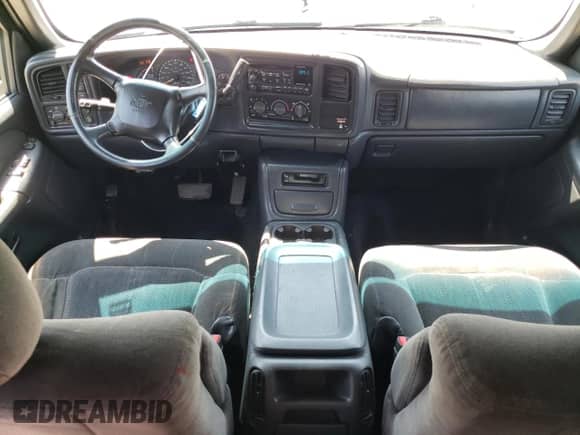 2002 Chevrolet Silverado 2500HD LT с VIN 1GCHK29132E134995, выставлен на аукционе Copart как лот 69037635 с пробегом 148 116 миль миль и Списание • Salvage title. История ставок и продаж доступна на DreamBid. Изображение 8.